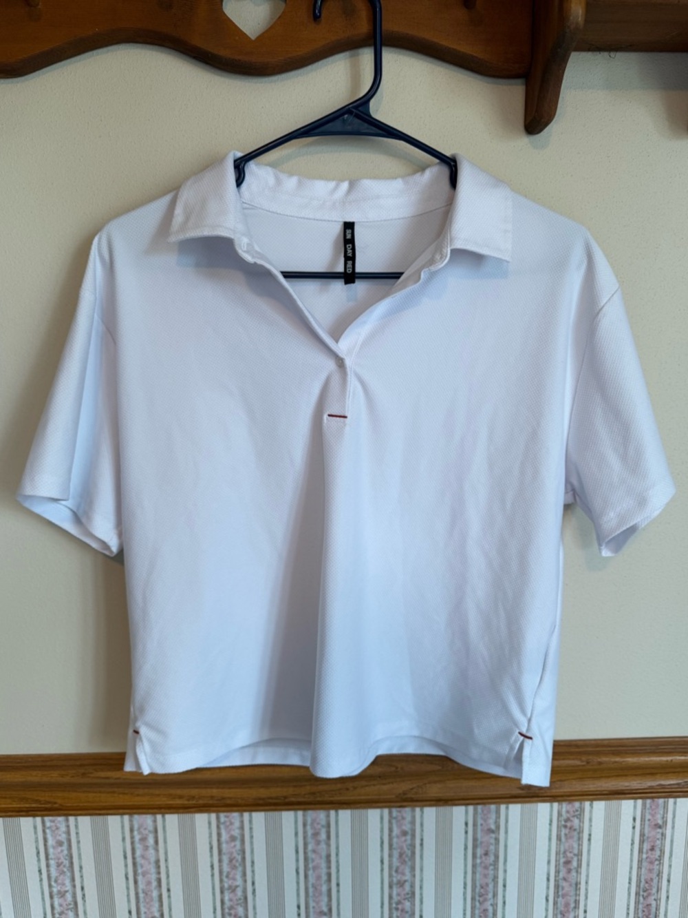 Sun Day Red Performance Tara Polo Golf Shirt Women’s Small